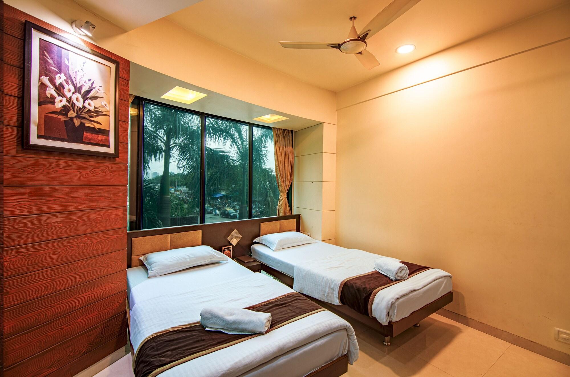 La Hotel Metro Near Bkc Bombaj Exteriér fotografie
